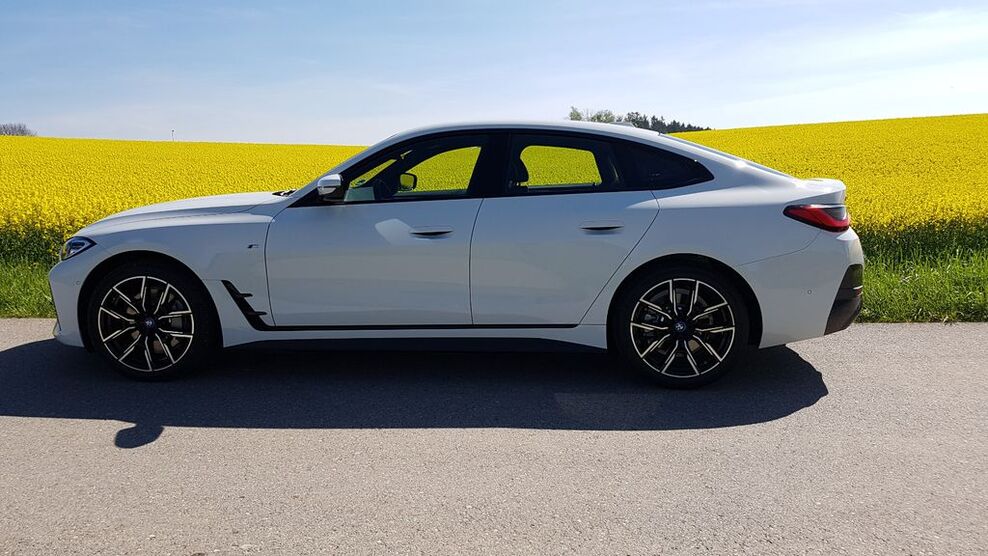 BMW i4 13.900 km 44.900 € Friedberg 86316