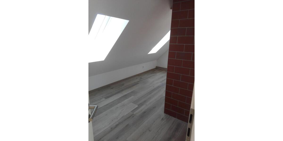 Mehrfamilienhaus, Wohnhaus Augsburg Oberhausen - 11 Zimmer, 186 m&sup2;, 740.000&euro; | Angebot:27081385
