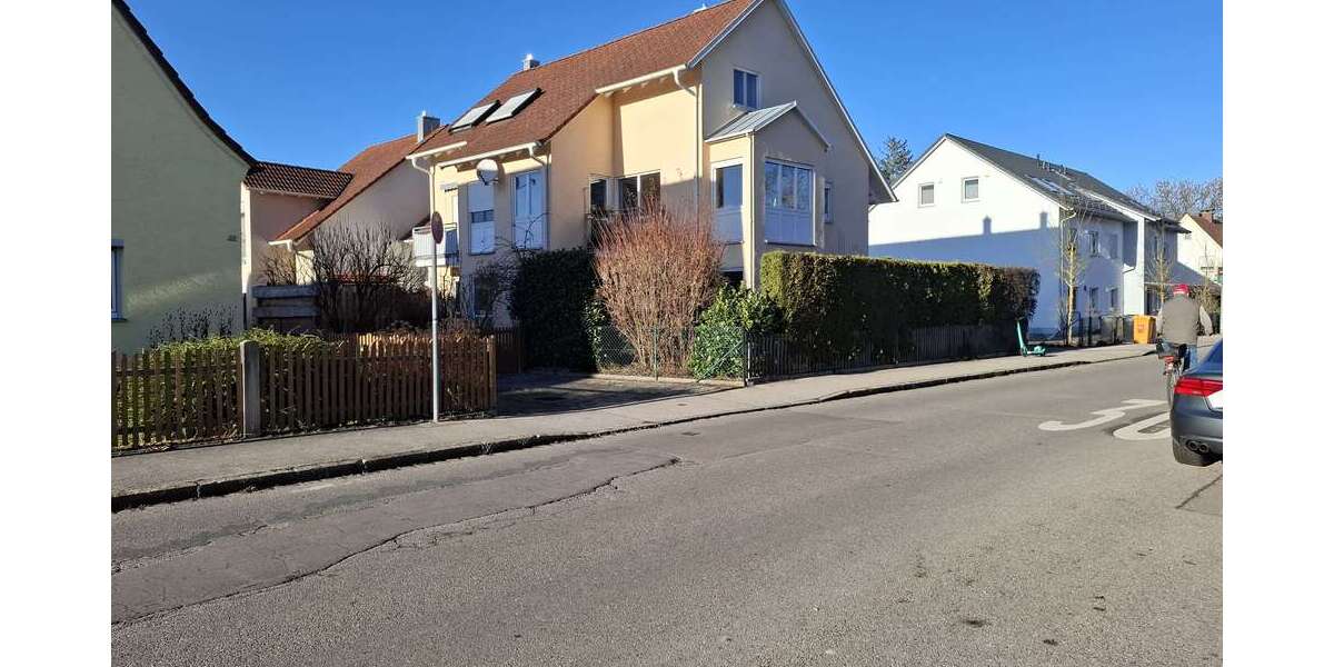Etagenwohnung Augsburg Haunstetten-Siebenbrunn - 2 Zimmer, 72 m&sup2;, 806&euro; | Angebot:25278114