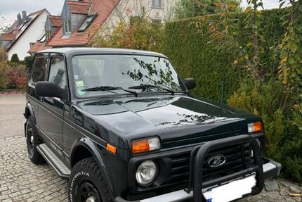 Lada Taiga 23.000 km 15.000 € Neusäß 86356