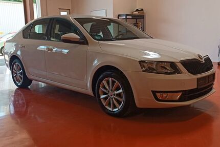 Skoda Octavia 81.671 km 7.700 &euro; Augsburg 86159