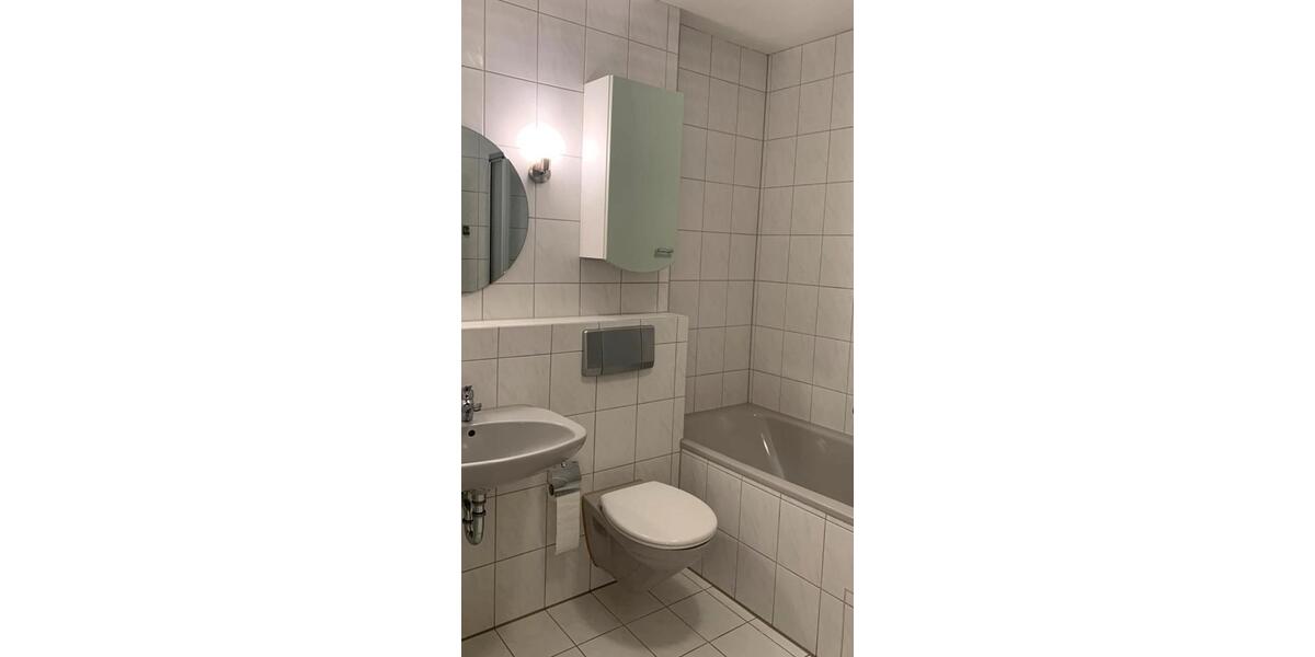 Maisonettenwohnung Augsburg Oberhausen - 18 Zimmer, 85 m&sup2;, 500&euro; | Angebot:26660057