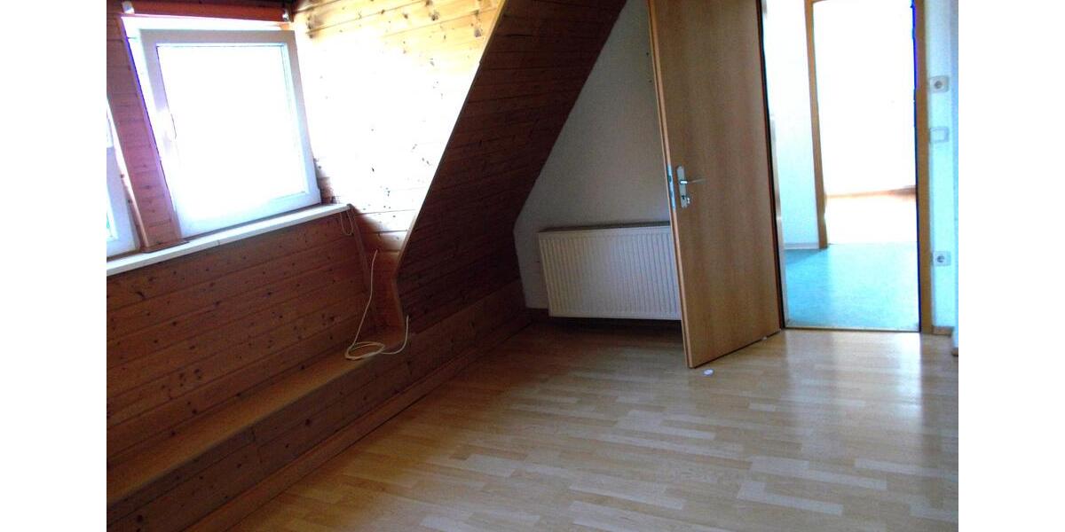 Einfamilienhaus Augsburg - 4 Zimmer, 122 m&sup2;, 1.190&euro; | Angebot:26697443