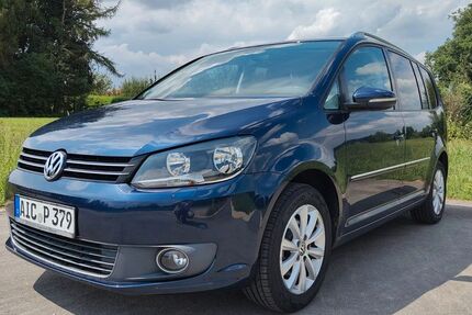 VW Touran 159.660 km 8.300 &euro; Sielenbach 86577