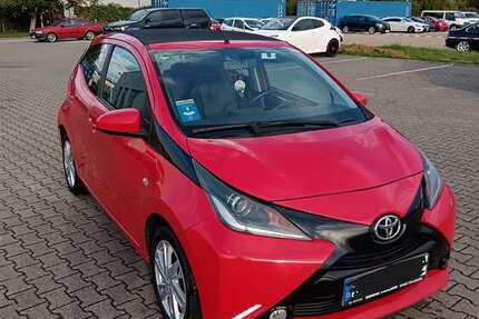Toyota Aygo 88.500 km 6.090 € Holzheim 89438