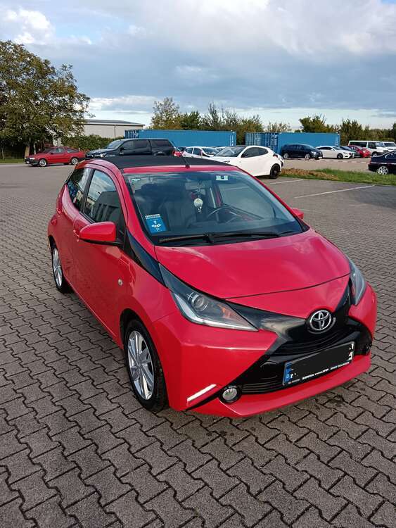 Toyota Aygo 88.500 km 6.090 € Holzheim 89438