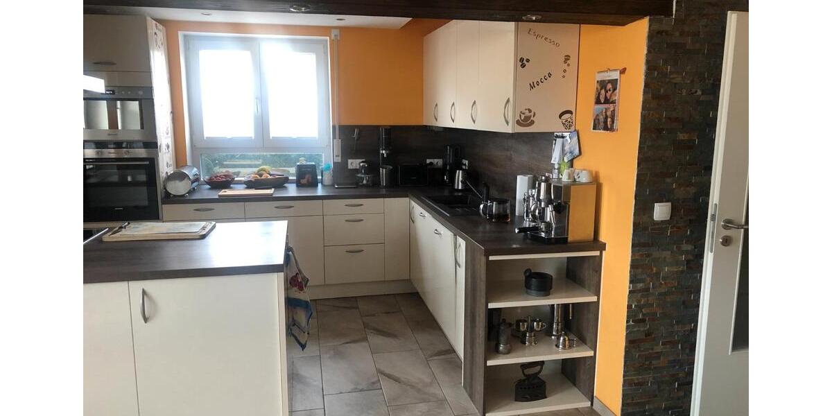 Erdgeschoßwohnung Egenhofen - 4 Zimmer, 164 m&sup2;, 690.000&euro; | Angebot:26531955