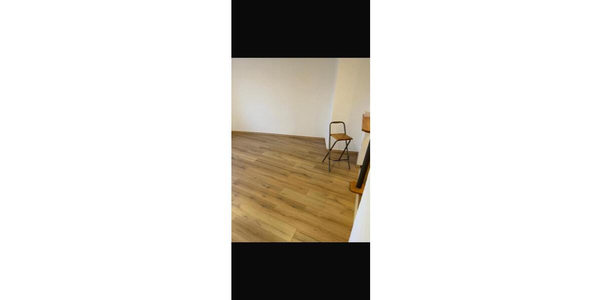 Etagenwohnung Königsbrunn - 2 Zimmer, 50 m&sup2;, 185.000&euro; | Angebot:27131812