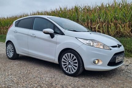 Ford Fiesta 230.650 km 2.690 € Sielenbach 86577