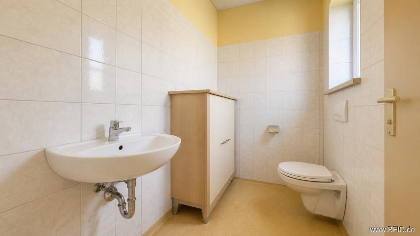 Gewerbeobjekt Moorenweis - 1.500&euro; | Angebot:26464153