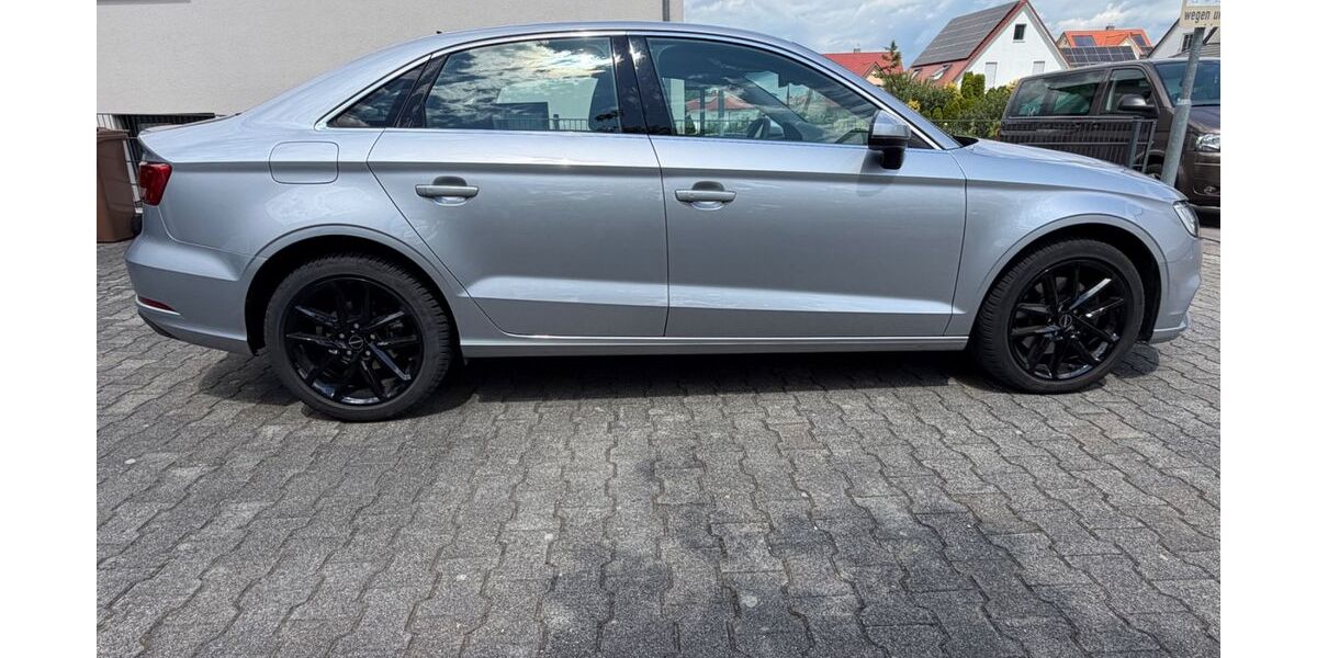 Audi A3 112.000 km 21.400 &euro; Buttenwiesen 86647