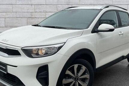 Kia Stonic 68.800 km 17.490 &euro; Augsburg 86179