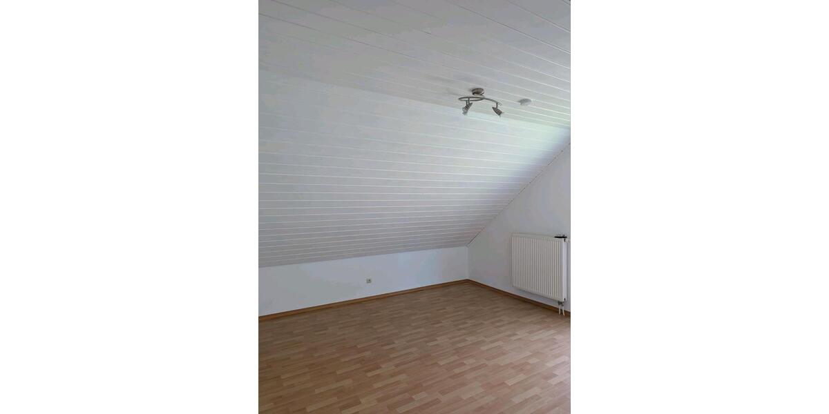 Einfamilienhaus Aichach - 5 Zimmer, 135 m&sup2;, 1.350&euro; | Angebot:25170608