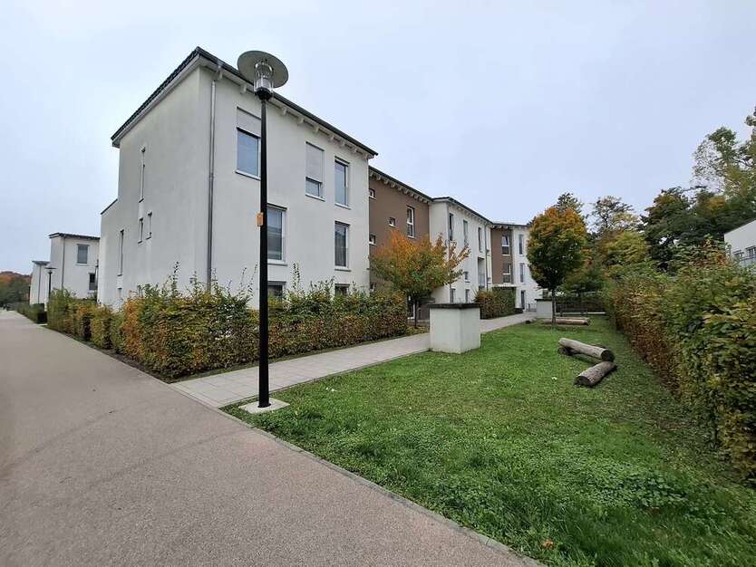 Wohnung zum Mieten in Augsburg 990 € 65.8 m² 2 zimmer