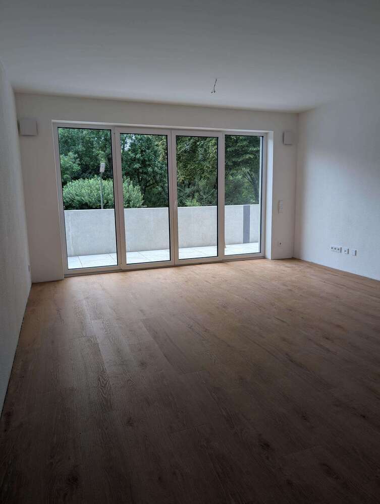 Wohnung zum Mieten in Augsburg 1.130 € 65 m²