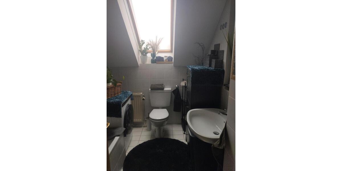 Dachgeschoßwohnung Aichach - 2 Zimmer, 51 m&sup2;, 830&euro; | Angebot:26480055
