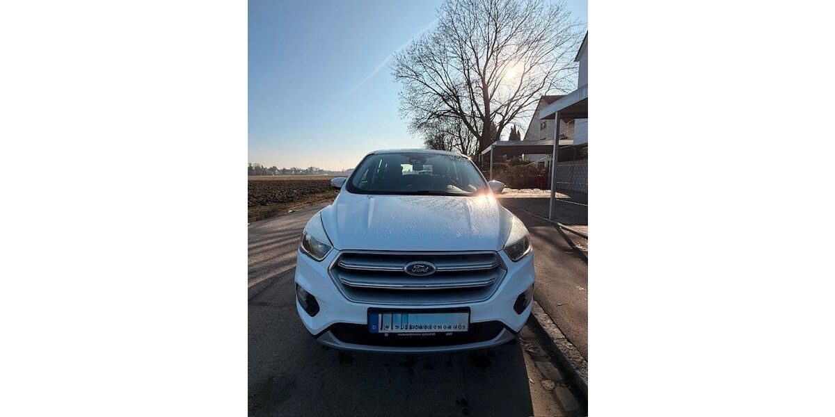 Ford Kuga 121.000 km 7.700 &euro; Augsburg 86169