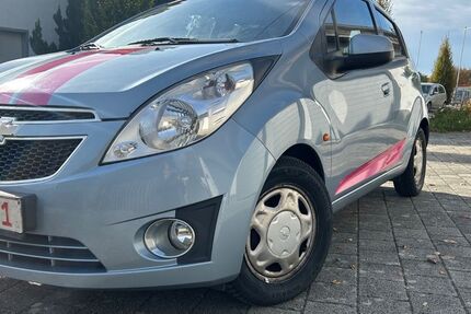 Chevrolet Spark 122.123 km 2.700 € Welden 86465