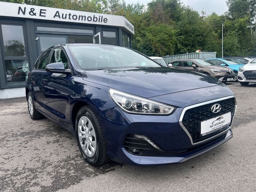i30