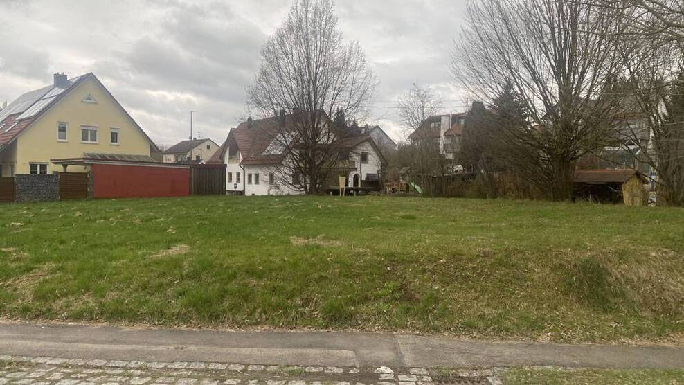 Attraktives Baugrundstück in ruhiger Lage von Bonstetten