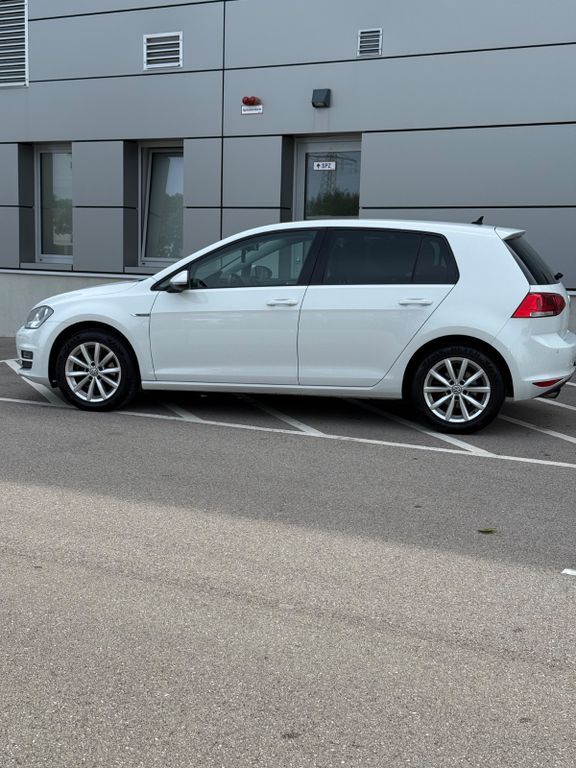 VW Golf 196.500 km 10.299 € Augsburg-Großaitingen 86845