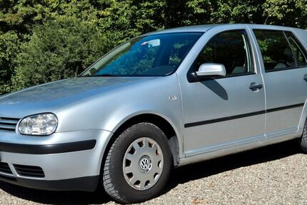 VW Golf 154.000 km 2.250 € Welden 86465