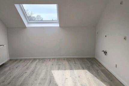 Haus Dasing - 11 Zimmer, 325 m&sup2;, 1.350.000&euro; | Angebot:25840275