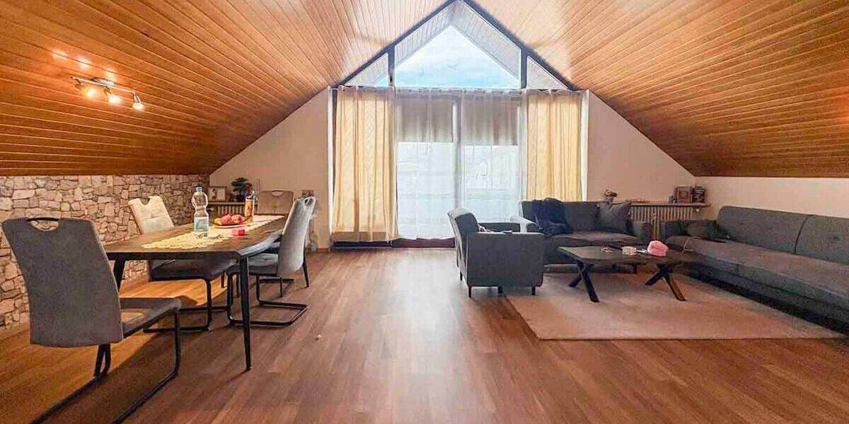 Etagenwohnung Augsburg Lechhausen - 3 Zimmer, 77 m&sup2;, 289.000&euro; | Angebot:26377793