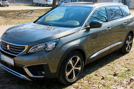 Peugeot 5008 125.000 km 14.800 &euro; Augsburg 86152
