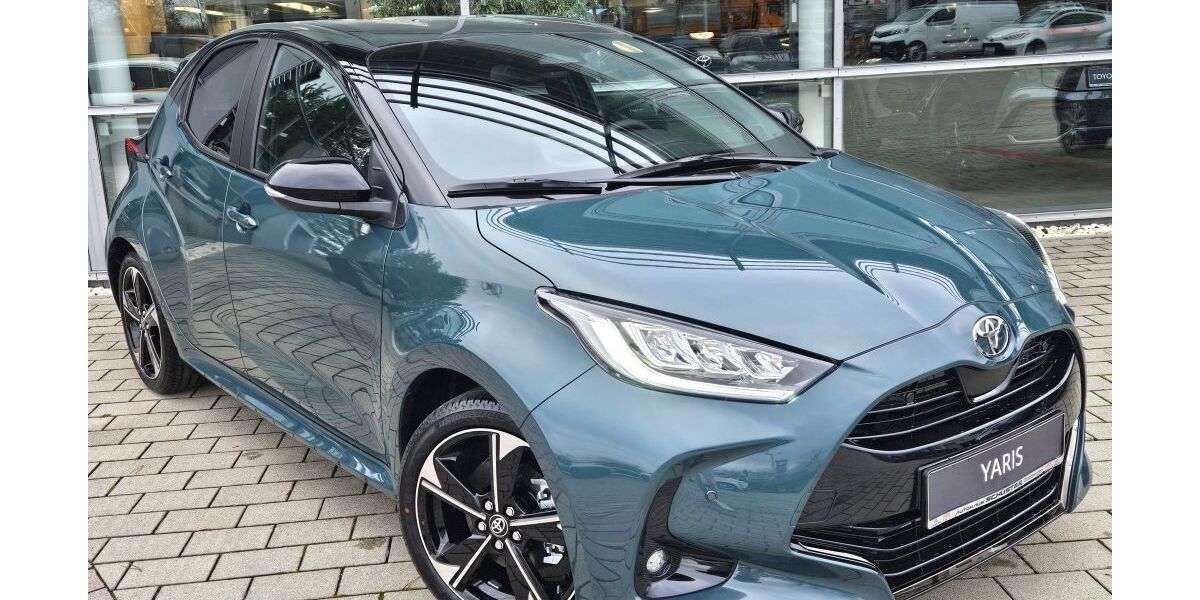 Toyota Yaris 2.500 km 29.290 &euro; Stadtbergen 86391