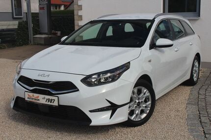 Kia ceed Sportswagon 90.000 km 17.900 &euro; Königsbrunn 86343