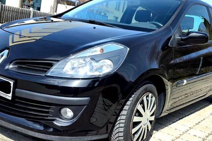 Renault Clio 176.633 km 1.700 &euro; Weil 86947