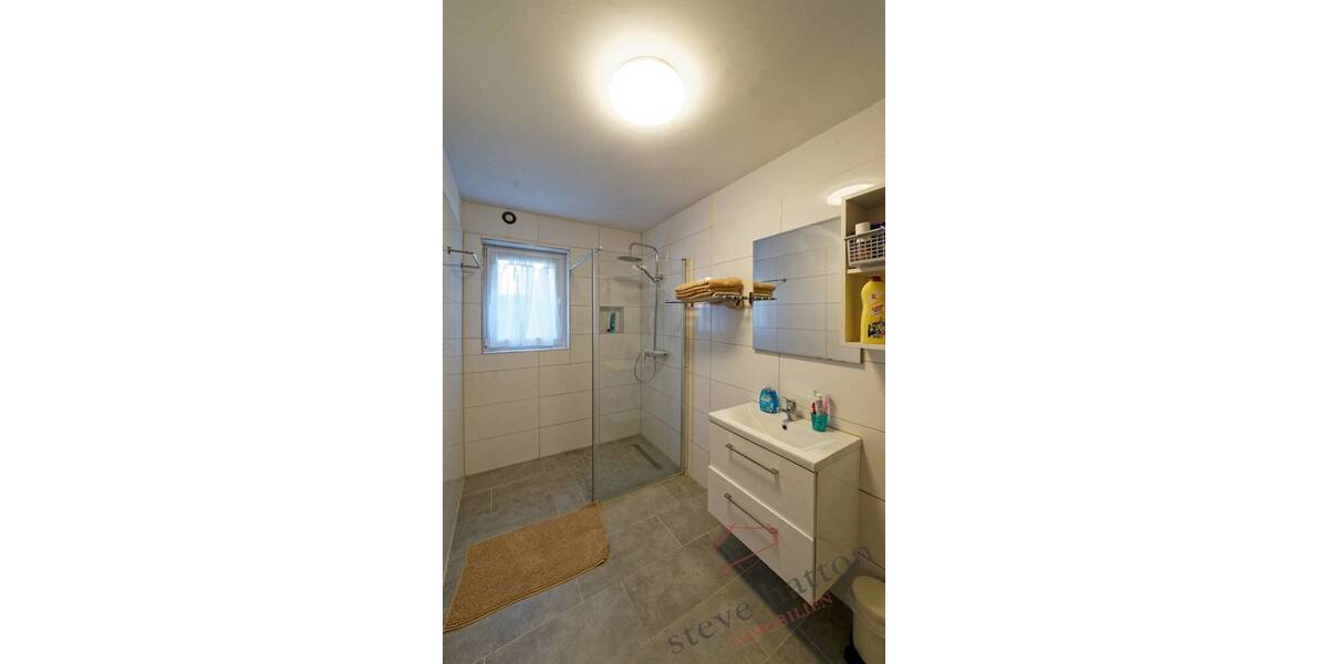 Mehrfamilienhaus, Wohnhaus Augsburg Lechhausen - 8 Zimmer, 175 m&sup2;, 699.000&euro; | Angebot:25768359