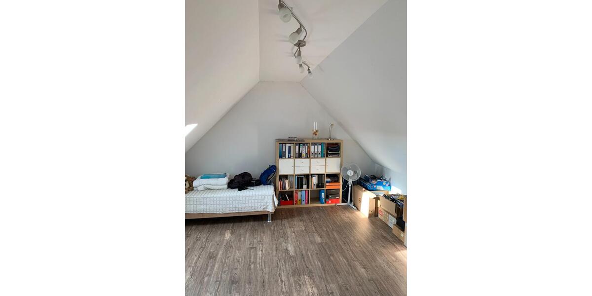 Doppelhaushälfte Wehringen - 6 Zimmer, 165 m&sup2;, 2.100&euro; | Angebot:26634665