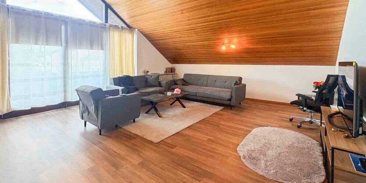 Etagenwohnung Augsburg Lechhausen - 3 Zimmer, 77 m&sup2;, 289.000&euro; | Angebot:26055206