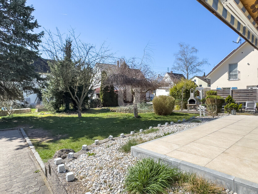 WINDISCH IMMOBILIEN - Für Kapitalanleger - gepflegtes Zweifamilienhaus auf großem Grundstück 8 zimmer