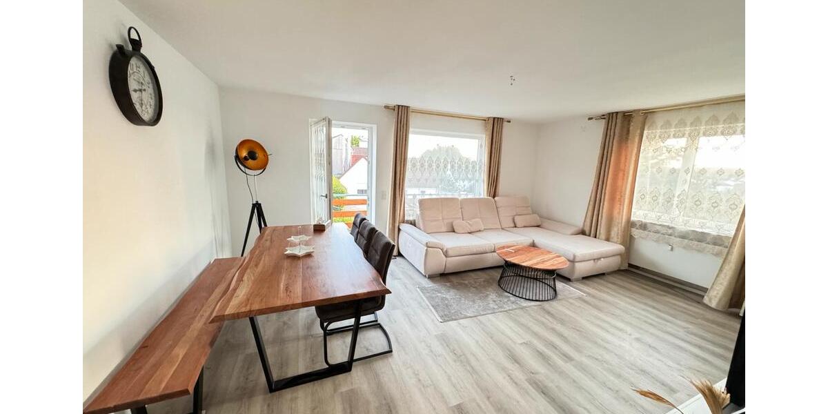 Etagenwohnung Neusäß - 3 Zimmer, 98 m&sup2;, 1.350&euro; | Angebot:25307787