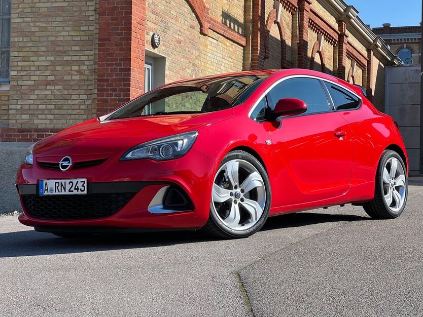 Opel Astra 142.000 km 11.900 € Augsburg 86161