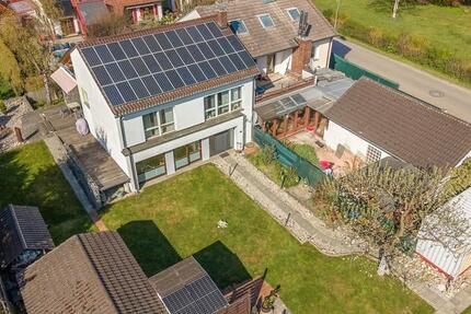 Haus Neusäß - 4 Zimmer, 160 m&sup2;, 549.000&euro; | Angebot:27072671