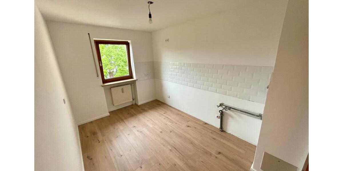 Etagenwohnung Augsburg Firnhaberau - 3 Zimmer, 81 m&sup2;, 380.000&euro; | Angebot:26197667