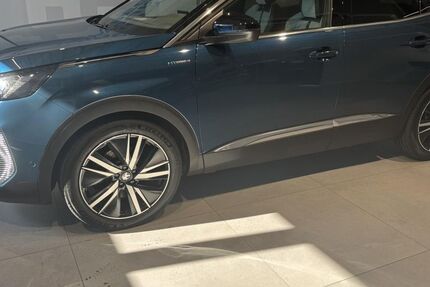 Peugeot 3008 33.437 km 27.950 € Augsburg 86179