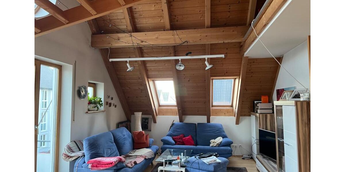 Dachgeschoßwohnung Friedberg - 2.5 Zimmer, 63 m&sup2;, 325.000&euro; | Angebot:25803221