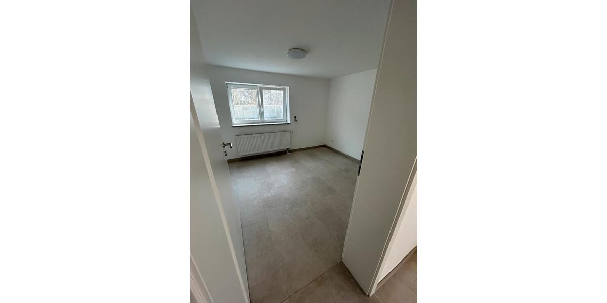 Erdgeschoßwohnung Pöttmes - 2 Zimmer, 35 m&sup2;, 500&euro; | Angebot:25420745