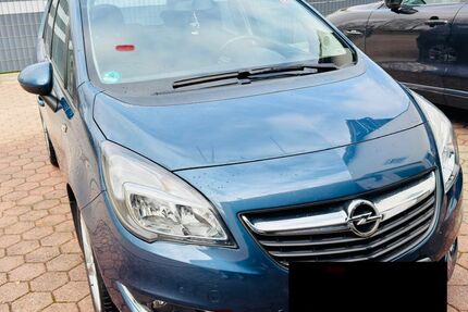 Opel Meriva 60.000 km 8.400 &euro; Langerringen 86853