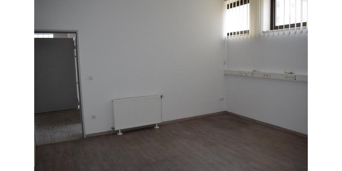 Gewerbeobjekt Augsburg Hochzoll - 1.075&euro; | Angebot:24595984