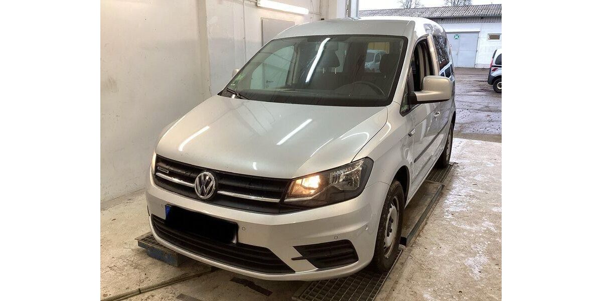 VW Caddy 132.852 km 7.999 &euro; Peutenhausen 86565