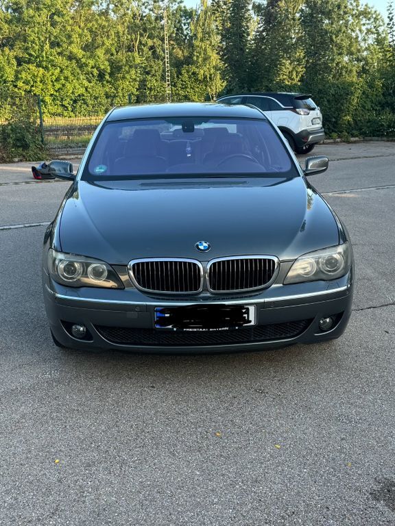 BMW 750 273.000 km 6.450 € Bobingen 86399