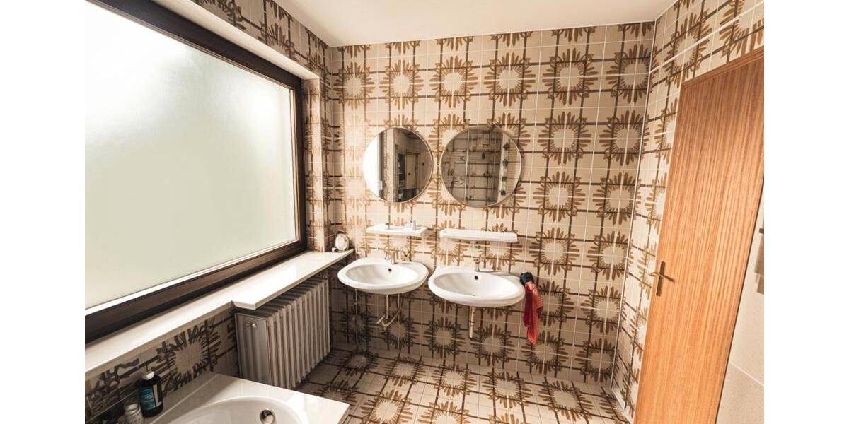 Hübsches, gepflegtes Reiheneckhaus in Göggingen Süd zimmer