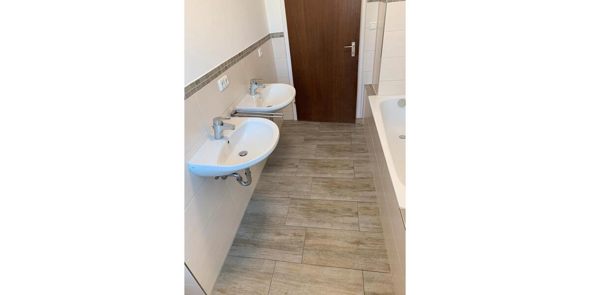 Etagenwohnung Altenmünster - 4 Zimmer, 100 m&sup2;, 1.050&euro; | Angebot:25838045