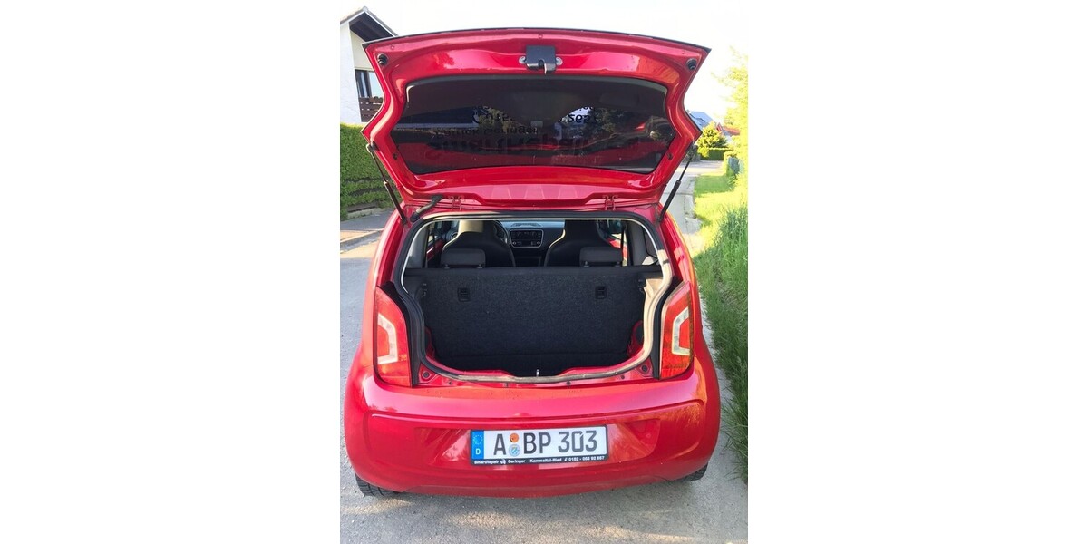 VW UP 142.000 km 3.300 &euro; Diedorf 86420